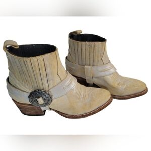 Matisse Judd Cowboy Leather Removable Harness Ankle Boots White Gold 6.5M